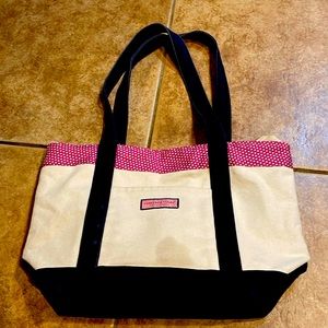 Vineyard Vines tote